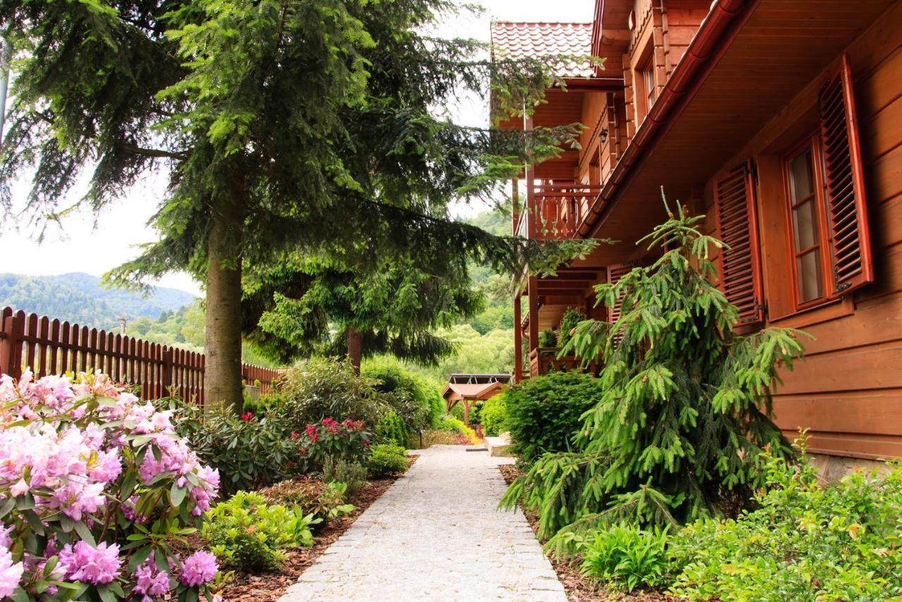 Willa nad Popradem Bed and Breakfast Piwniczna-Zdroj Esterno foto